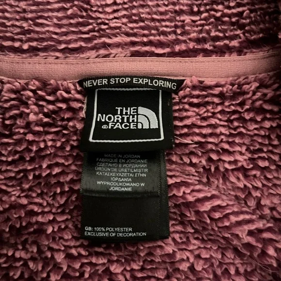 North Face mauve fuzzy jacket - Picture 5 of 6
